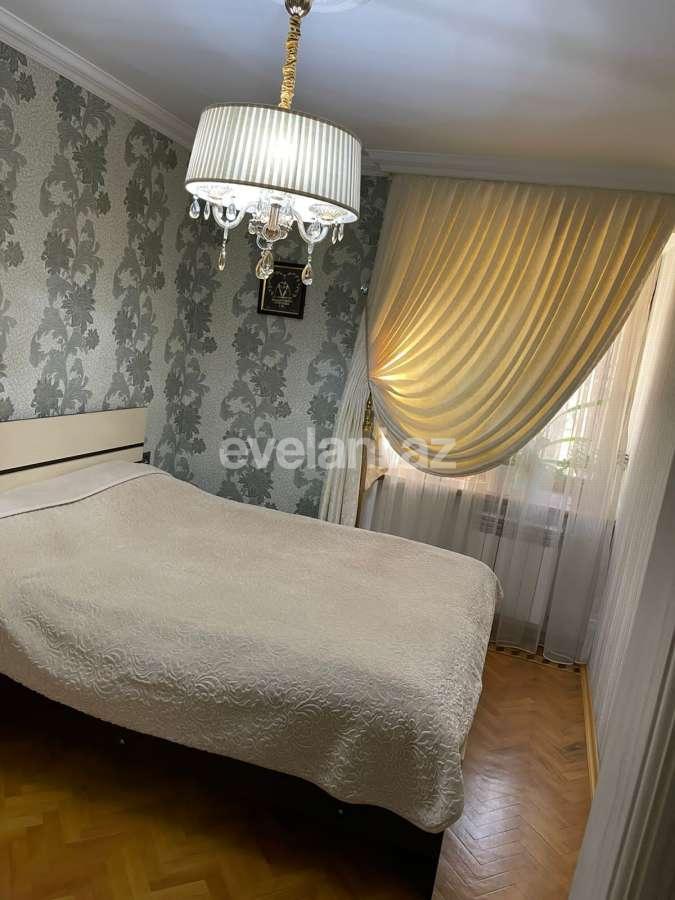 Продаётся, вторичка, 3-комнаты, 80 m², Баку, Насиминский r, 3-й микрорайон p, Мемар Аджеми m.