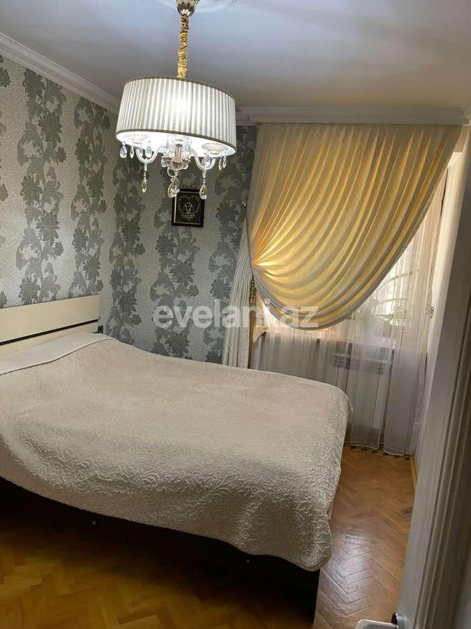 Продаётся, вторичка, 3-комнаты, 80 m², Баку, Насиминский r, 3-й микрорайон p, Мемар Аджеми m.