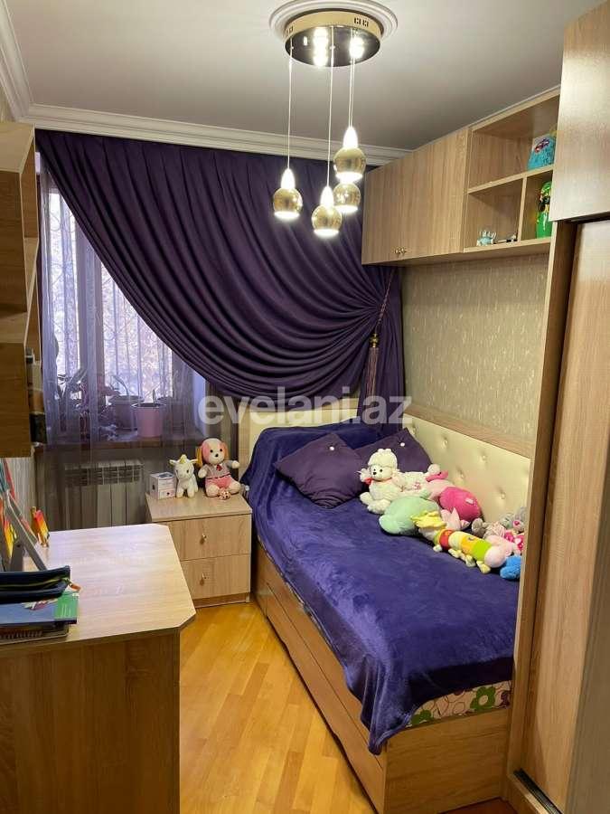 Продаётся, вторичка, 3-комнаты, 80 m², Баку, Насиминский r, 3-й микрорайон p, Мемар Аджеми m.