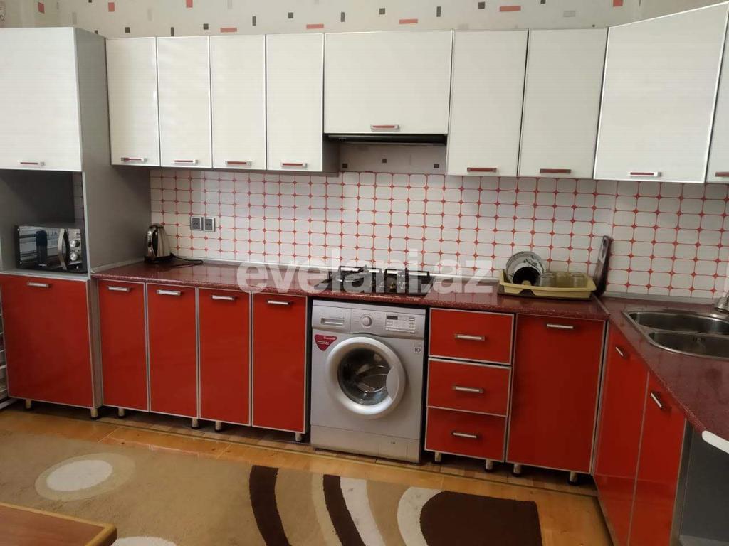 Kirayə verilir, köhnə tikili, 2 otaqlı, 95 m², Bakı, Səbail r.