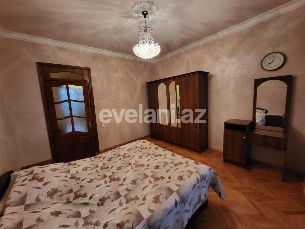 Сдаётся, вторичка, 2-комнаты, 66 m², Баку, Хатаинский r, Шах Исмаил Хатаи m.