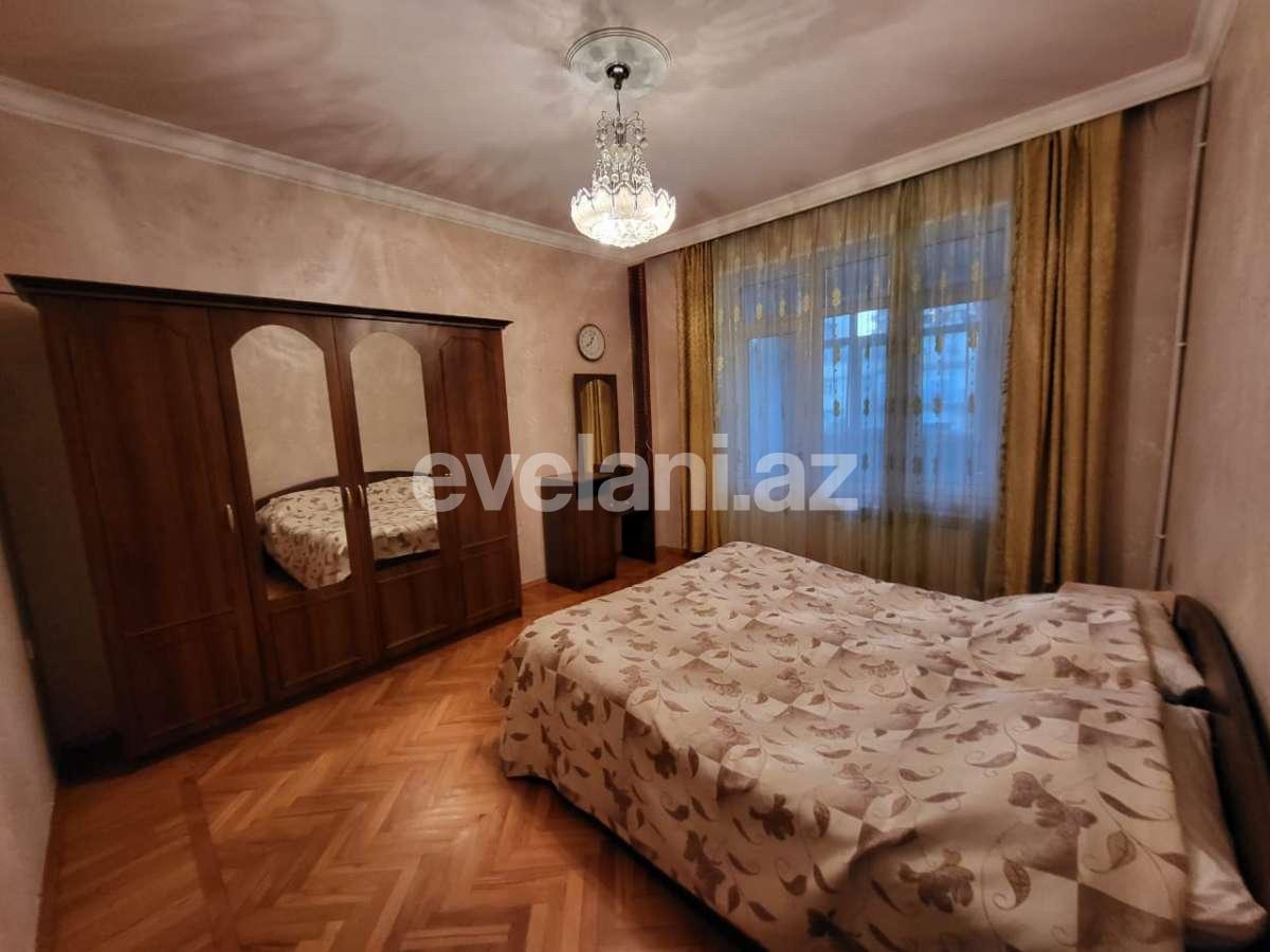 Сдаётся, вторичка, 2-комнаты, 66 m², Баку, Хатаинский r, Шах Исмаил Хатаи m.