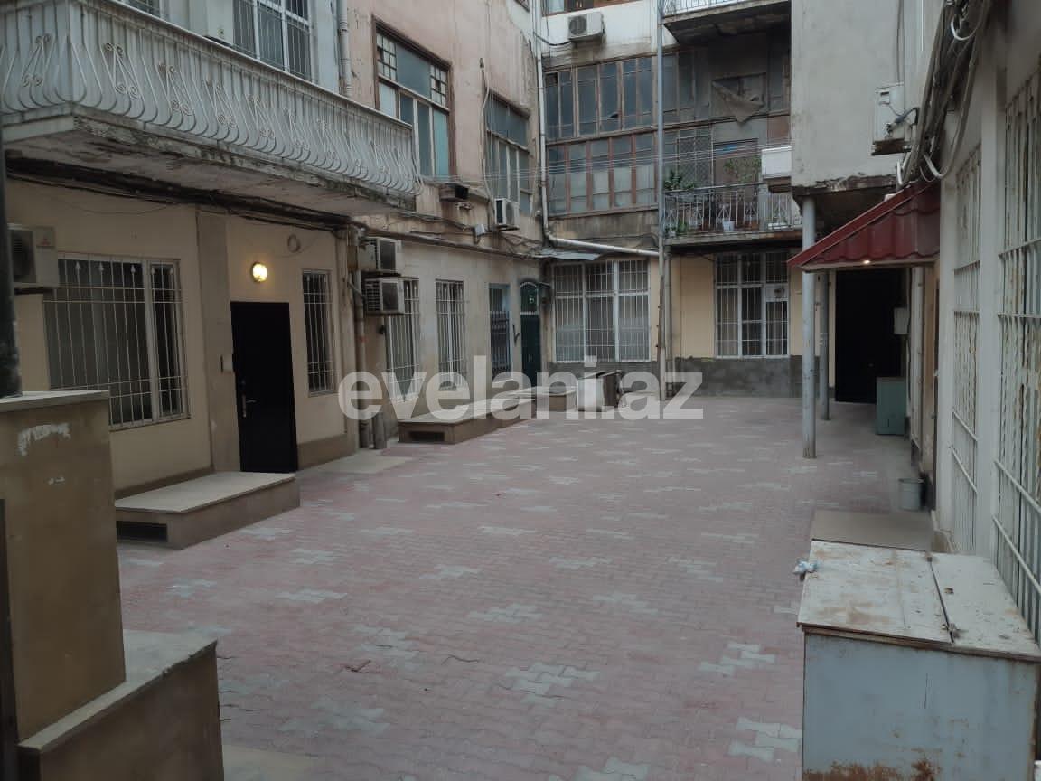 Kirayə verilir, köhnə tikili, 2 otaqlı, 50 m², Bakı, Səbail r, İçəri Şəhər m.