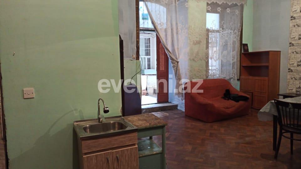 Kirayə verilir, köhnə tikili, 2 otaqlı, 50 m², Bakı, Səbail r, İçəri Şəhər m.