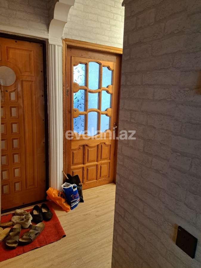 Продаётся, вторичка, 3-комнаты, 70 m², Баку, Хатаинский r, Ахмедлы p, Ахмедлы m.