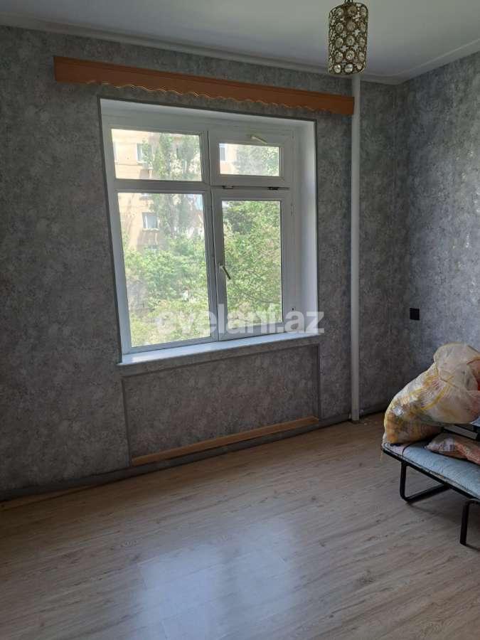 Продаётся, вторичка, 3-комнаты, 70 m², Баку, Хатаинский r, Ахмедлы p, Ахмедлы m.