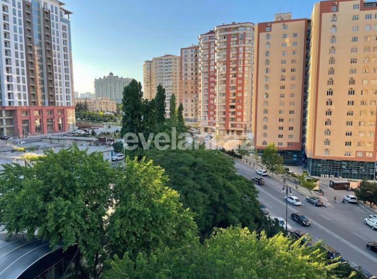 Rent, new building, 3 room, 126 m², Baku, Yasamal r, Inshaatchilar m.