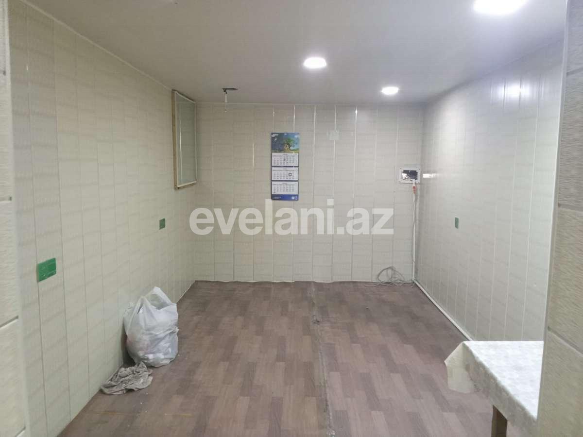 Satılır, obyekt, 25 m², Bakı, Nəsimi r, 4-cü mikrorayon q, Memar Əcəmi m.