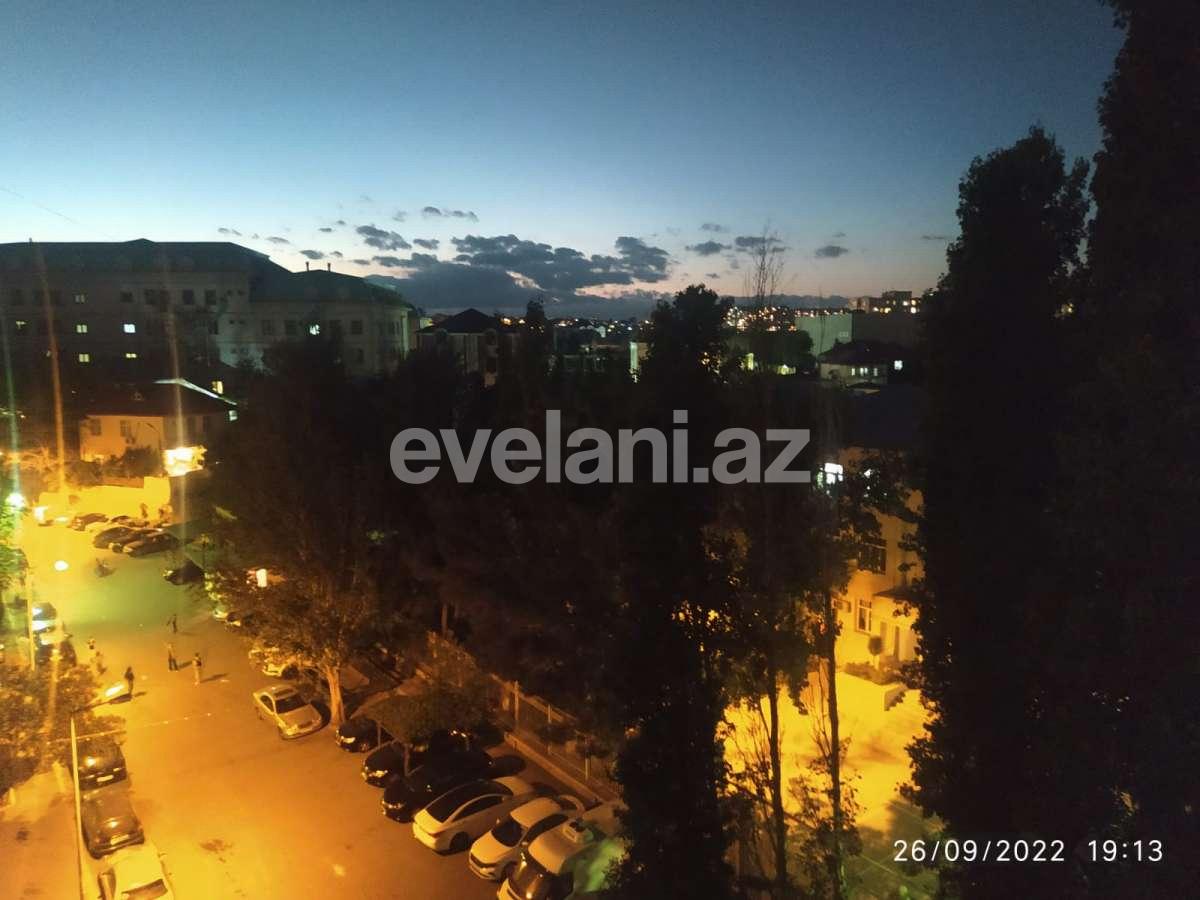 Satılır, yeni tikili, 3 otaqlı, 137 m², Bakı, Binəqədi r, 8-ci mikrorayon q, Azadlıq prospekti m.