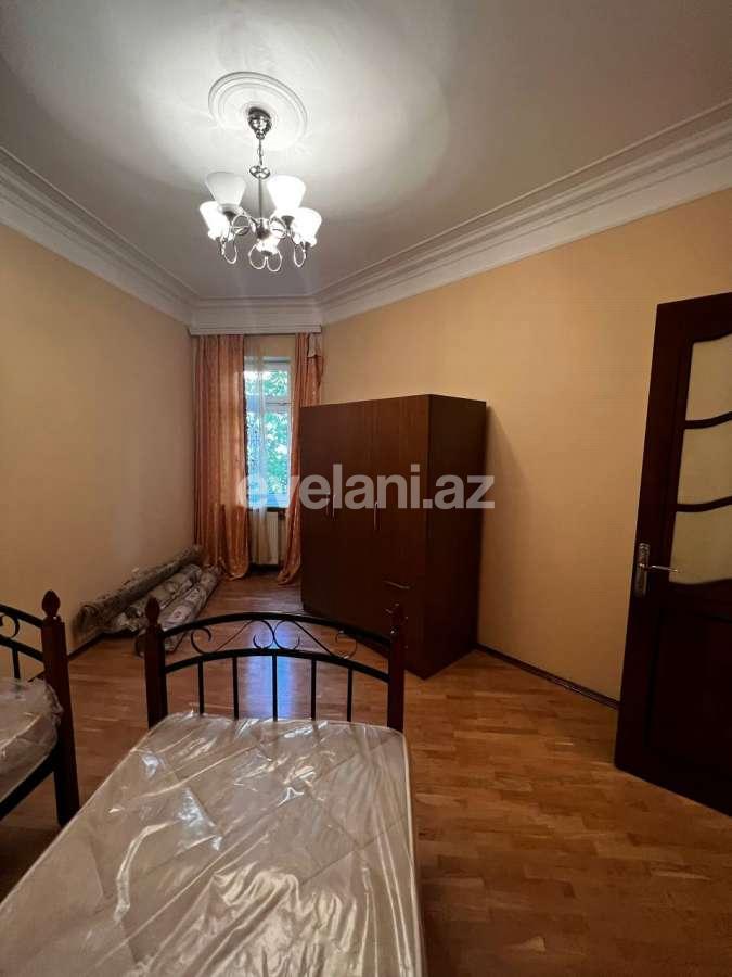 Rent, old building, 3 room, 111 m², Baku, Yasamal r, Nizami m.