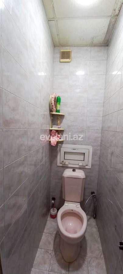 Satılır, köhnə tikili, 2 otaqlı, 44 m², Bakı, Nəsimi r, Memar Əcəmi m.