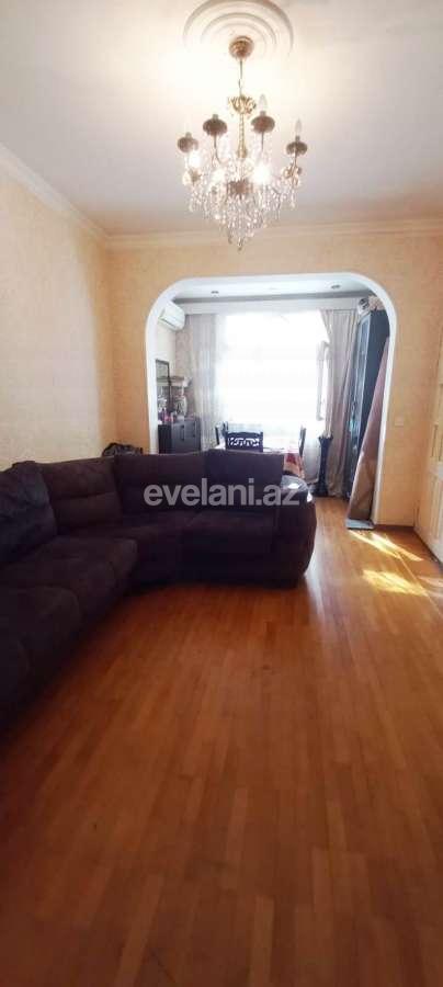 Satılır, köhnə tikili, 2 otaqlı, 44 m², Bakı, Nəsimi r, Memar Əcəmi m.