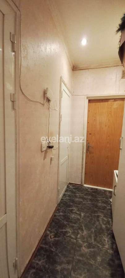 Satılır, köhnə tikili, 2 otaqlı, 44 m², Bakı, Nəsimi r, Memar Əcəmi m.