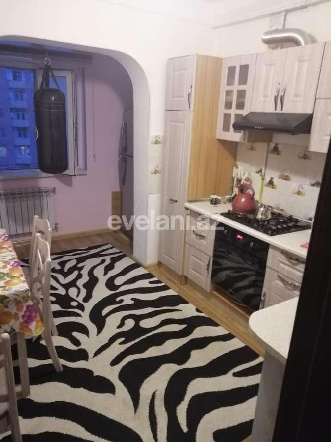 Satılır, köhnə tikili, 2 otaqlı, 62 m², Bakı, Yasamal r.