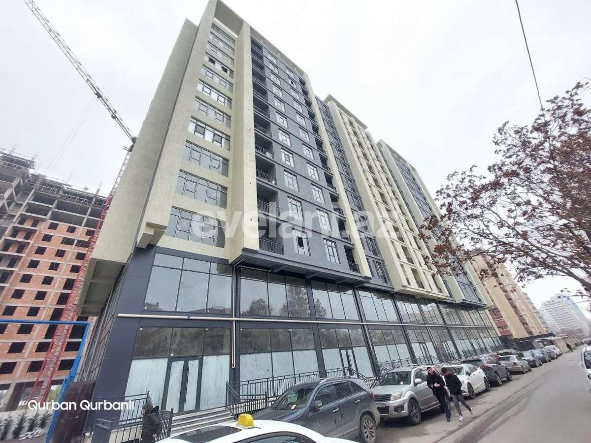 Продаётся, вторичка, 3-комнаты, 130 m², Баку, Хатаинский r, Шах Исмаил Хатаи m.