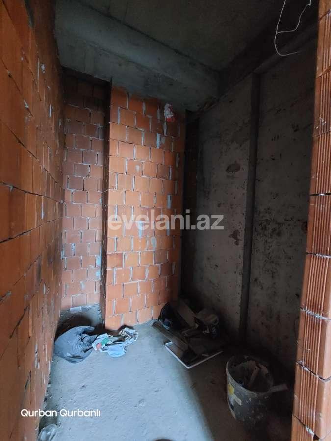 Продаётся, вторичка, 3-комнаты, 130 m², Баку, Хатаинский r, Шах Исмаил Хатаи m.