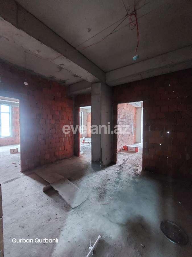 Продаётся, вторичка, 3-комнаты, 130 m², Баку, Хатаинский r, Шах Исмаил Хатаи m.
