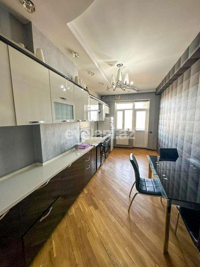 Satılır, yeni tikili, 2 otaqlı, 101.7 m², Bakı, Nizami r, Qara Qarayev m.