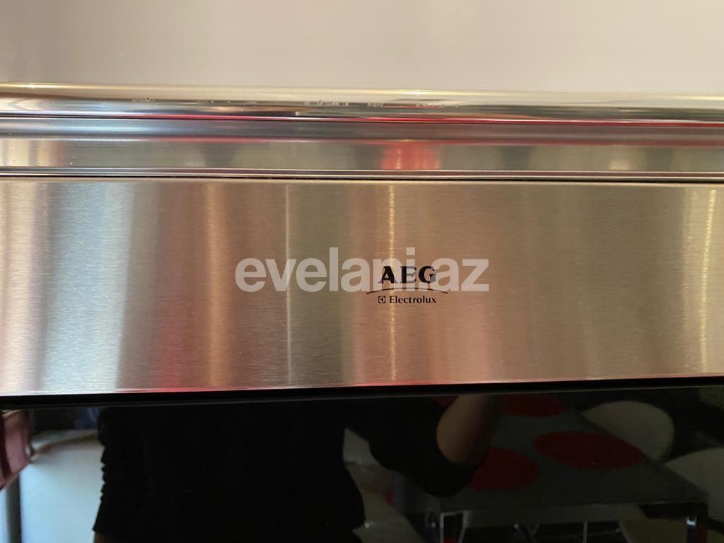 Kirayə verilir, yeni tikili, 4 otaqlı, 150 m², Bakı, Nəsimi r, 8 Noyabr m.