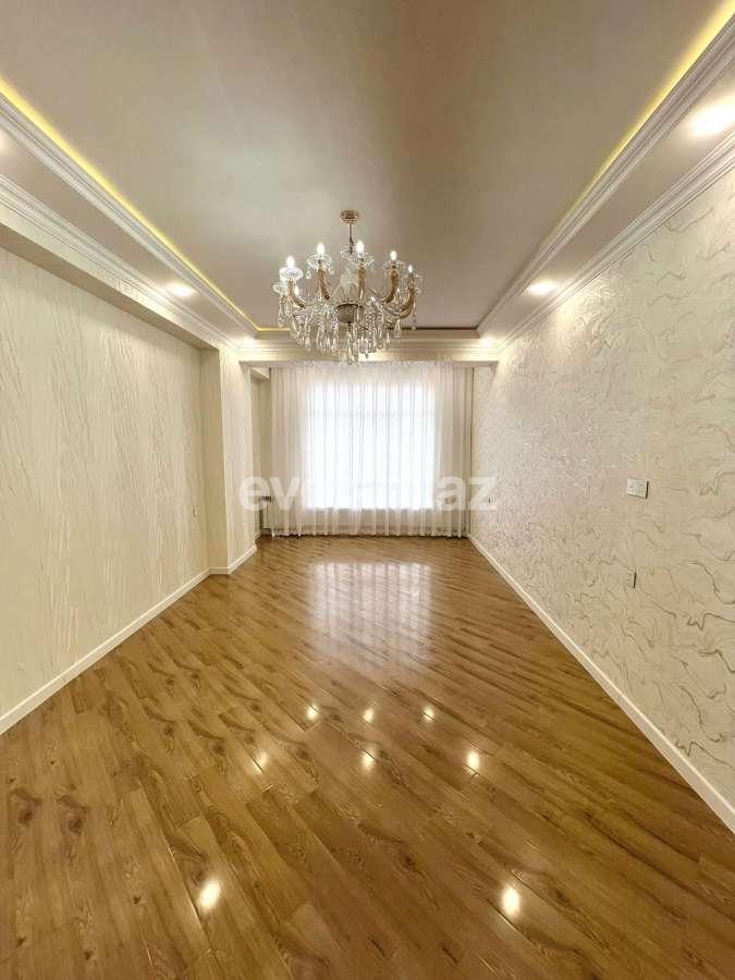 Satılır, yeni tikili, 2 otaqlı, 75 m², Bakı, Binəqədi r, 8-ci mikrorayon q.