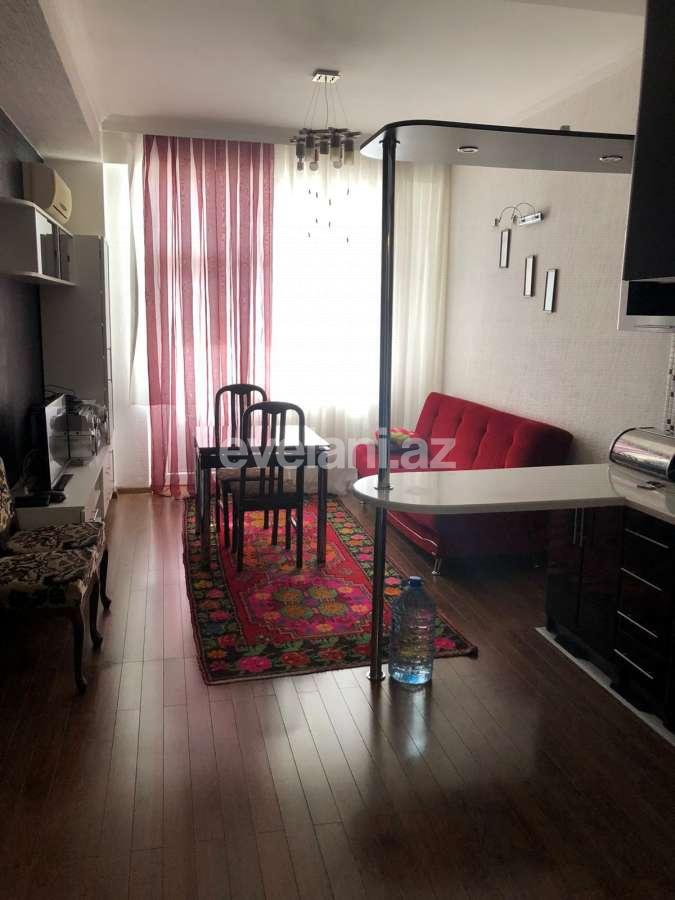 Kirayə verilir, yeni tikili, 2 otaqlı, 70 m², Bakı, Yasamal r, İnşaatçılar m.