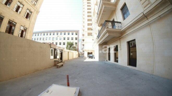 Satılır, yeni tikili, 4 otaqlı, 237 m², Bakı, Nəsimi r.