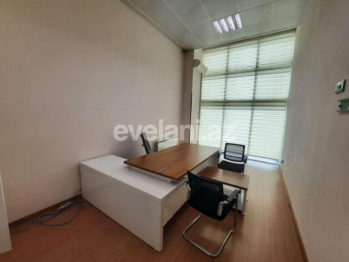 Kirayə verilir, ofis, 4 otaqlı, 100 m², Bakı, Xətai r, Şah İsmayıl Xətai m.