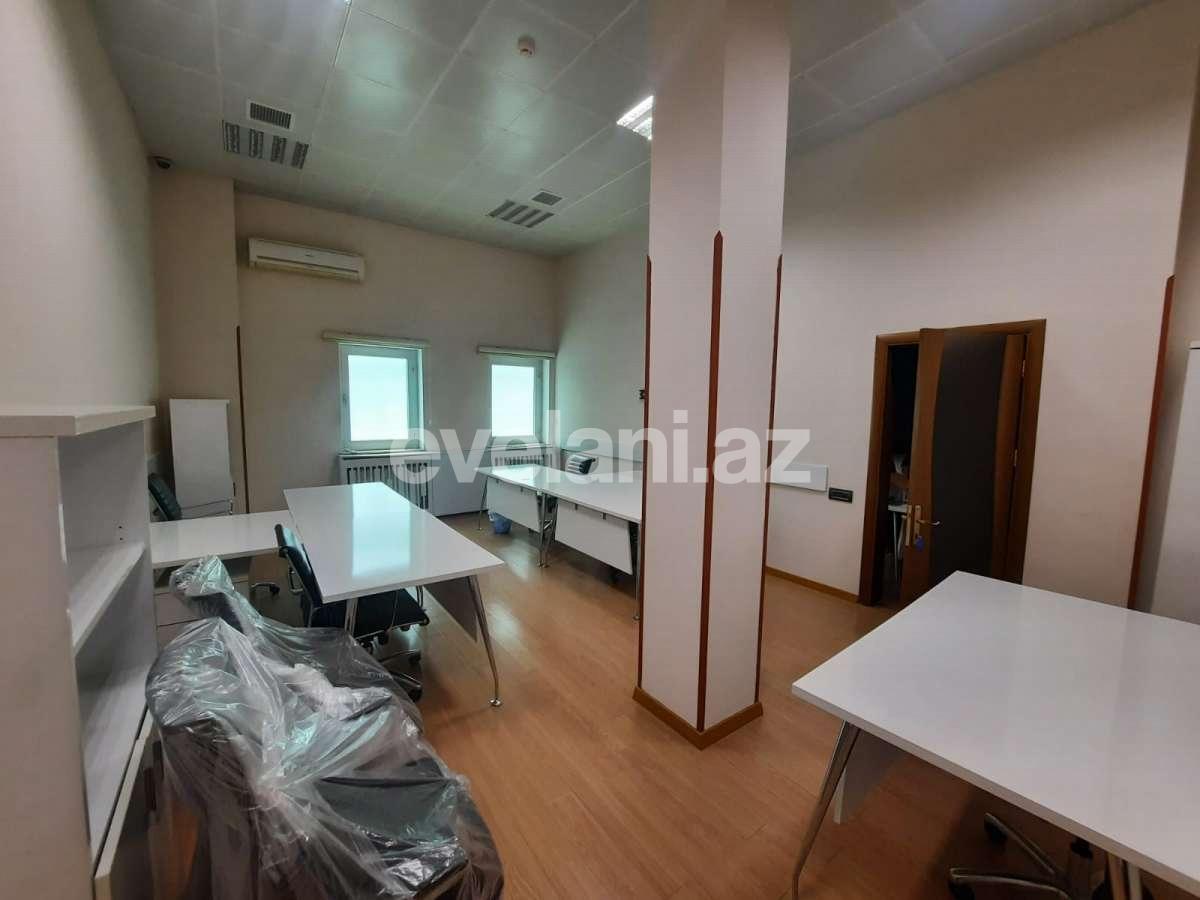 Kirayə verilir, ofis, 4 otaqlı, 100 m², Bakı, Xətai r, Şah İsmayıl Xətai m.