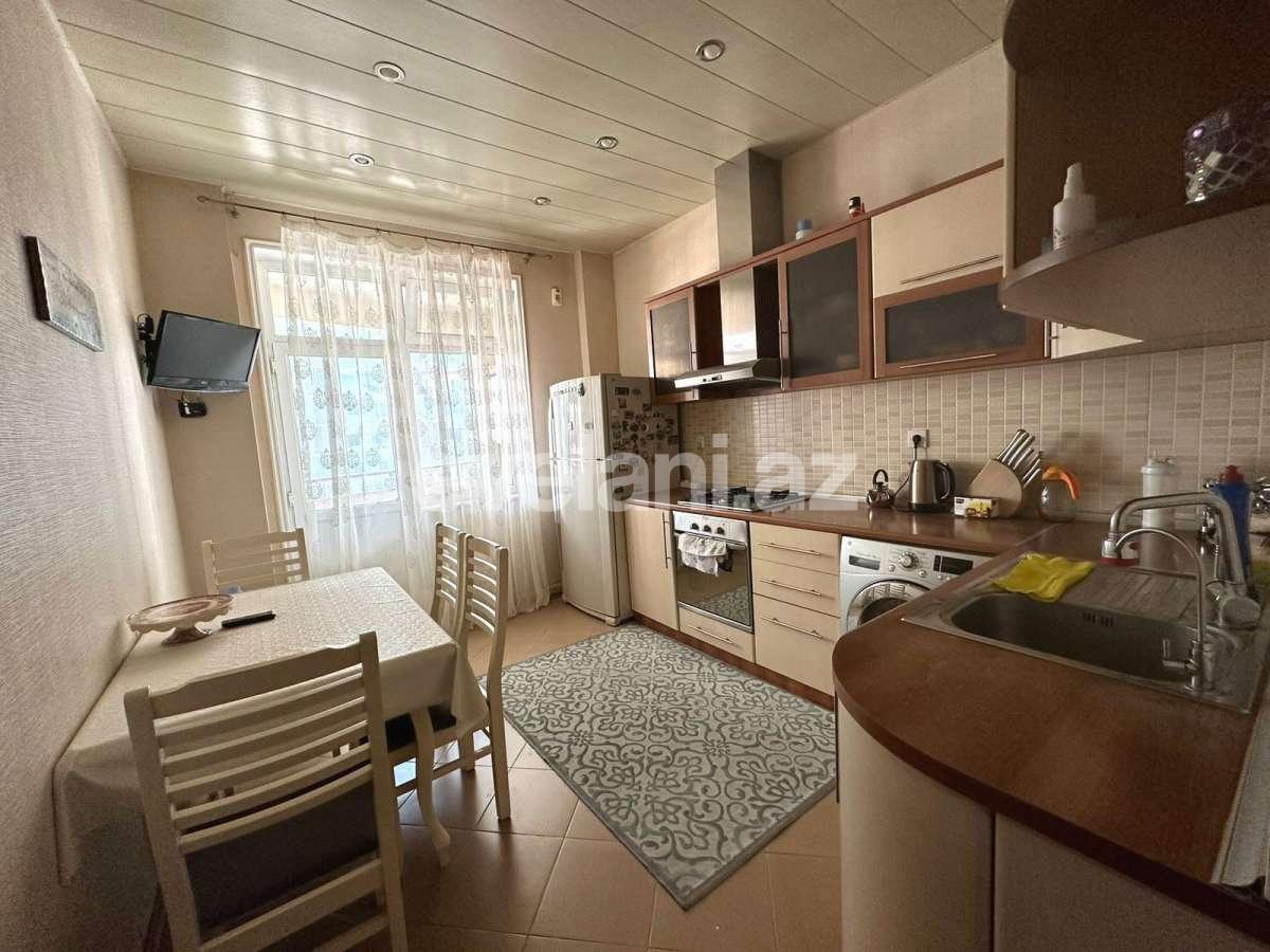 Kirayə verilir, yeni tikili, 2 otaqlı, 80 m², Bakı, Xətai r, Şah İsmayıl Xətai m.