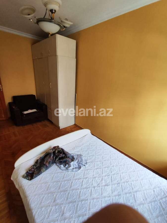 Satılır, köhnə tikili, 2 otaqlı, 45 m², Bakı, Nəsimi r, Memar Əcəmi m.