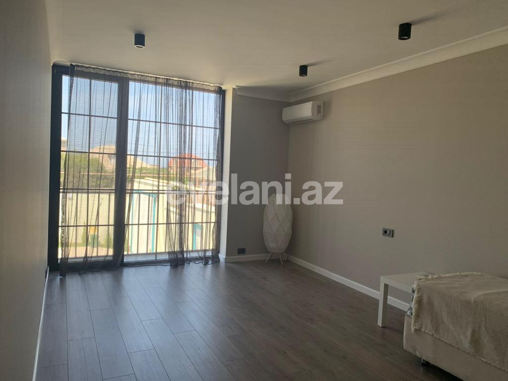 Satılır, həyət evi / bağ, 4 otaqlı, 180 m², Bakı, Xəzər r, Buzovna q.