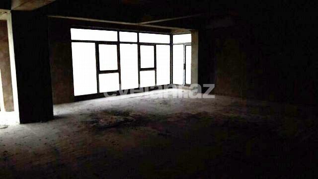 Satılır, yeni tikili, 4 otaqlı, 213 m², Bakı, Yasamal r, Elmlər Akademiyası m.