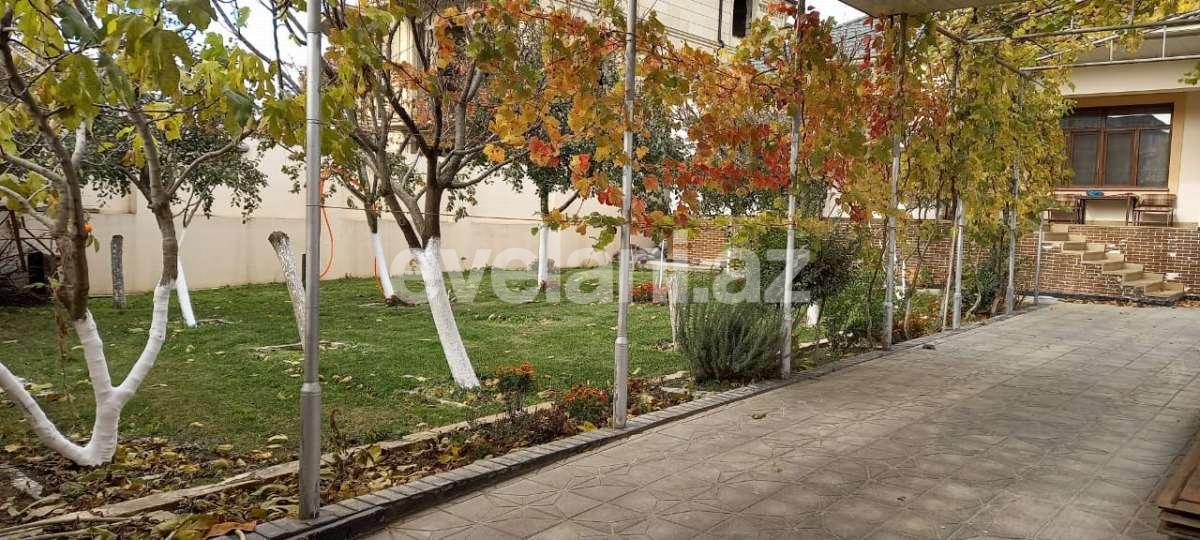 Satılır, həyət evi / bağ, 3 otaqlı, 110 m², Bakı, Səbail r, Badamdar q.