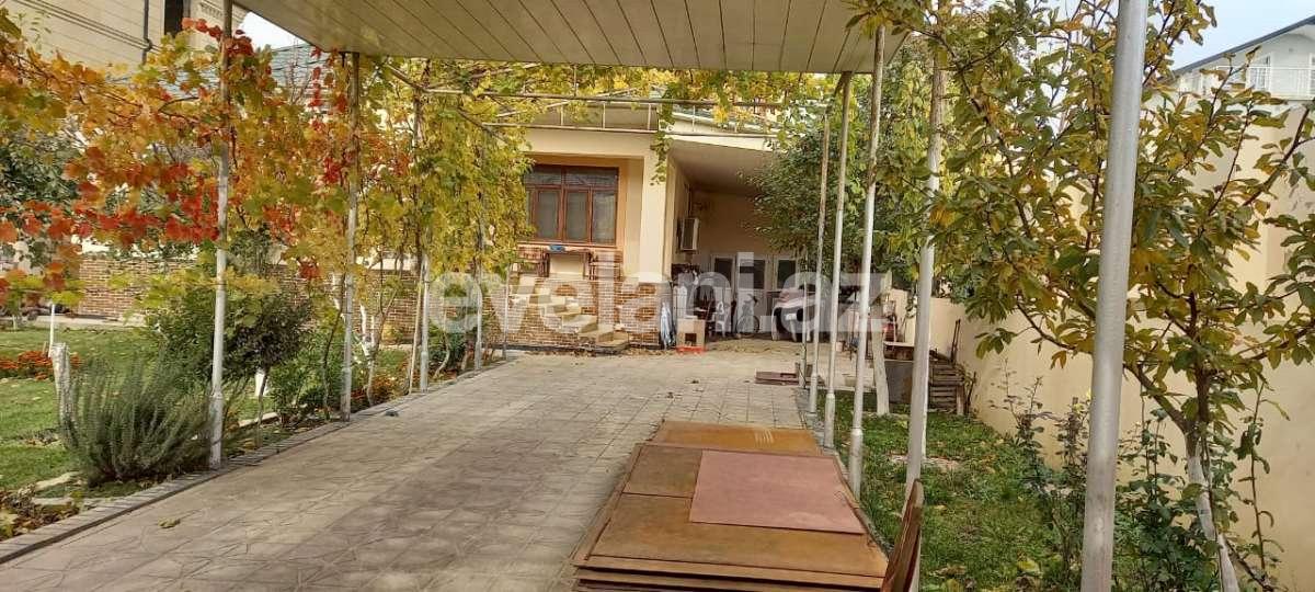 Satılır, həyət evi / bağ, 3 otaqlı, 110 m², Bakı, Səbail r, Badamdar q.