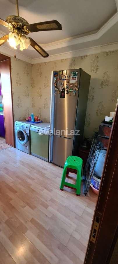 Satılır, köhnə tikili, 3 otaqlı, 75 m², Bakı, Xətai r, Xalqlar Dostluğu m.