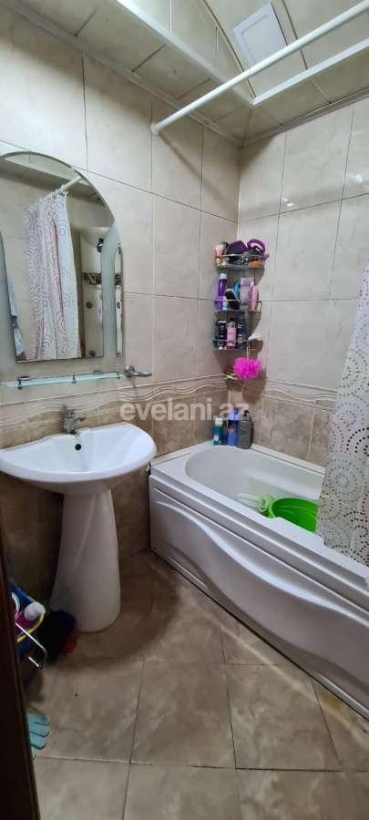 Satılır, köhnə tikili, 3 otaqlı, 75 m², Bakı, Xətai r, Xalqlar Dostluğu m.