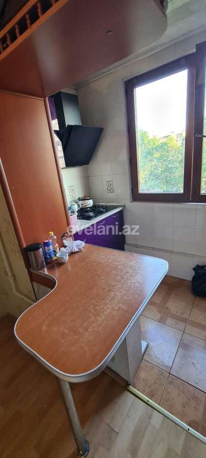 Satılır, köhnə tikili, 3 otaqlı, 75 m², Bakı, Xətai r, Xalqlar Dostluğu m.