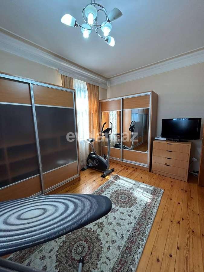 Kirayə verilir, villa, 6 otaqlı, 1050 m², Bakı, Səbail r, Badamdar q.