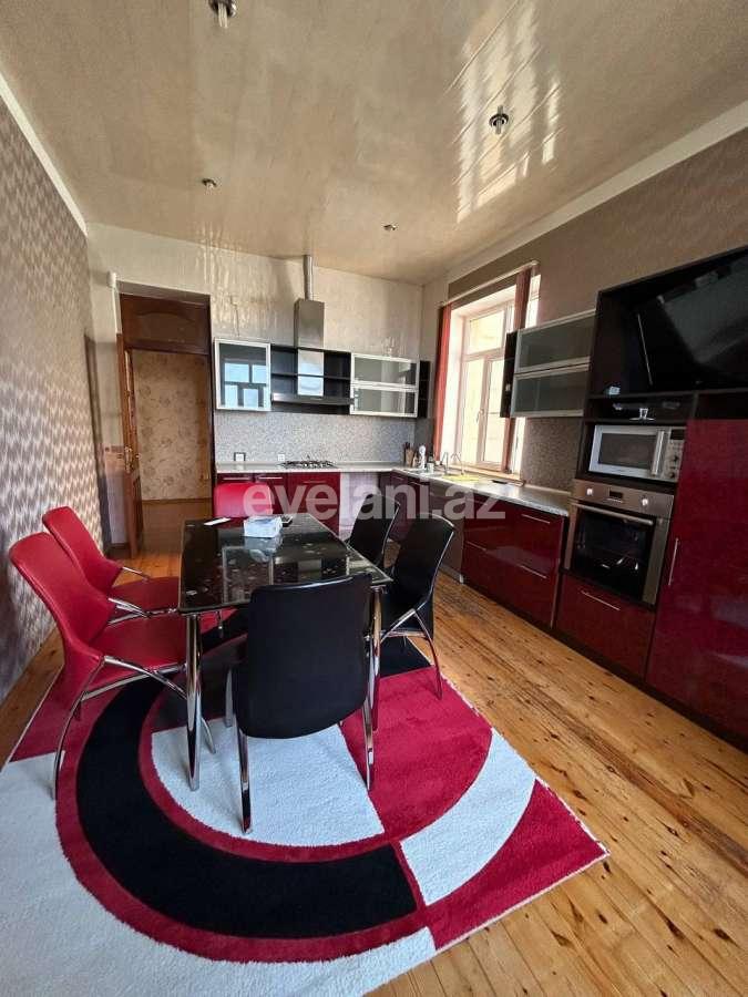 Kirayə verilir, villa, 6 otaqlı, 1050 m², Bakı, Səbail r, Badamdar q.