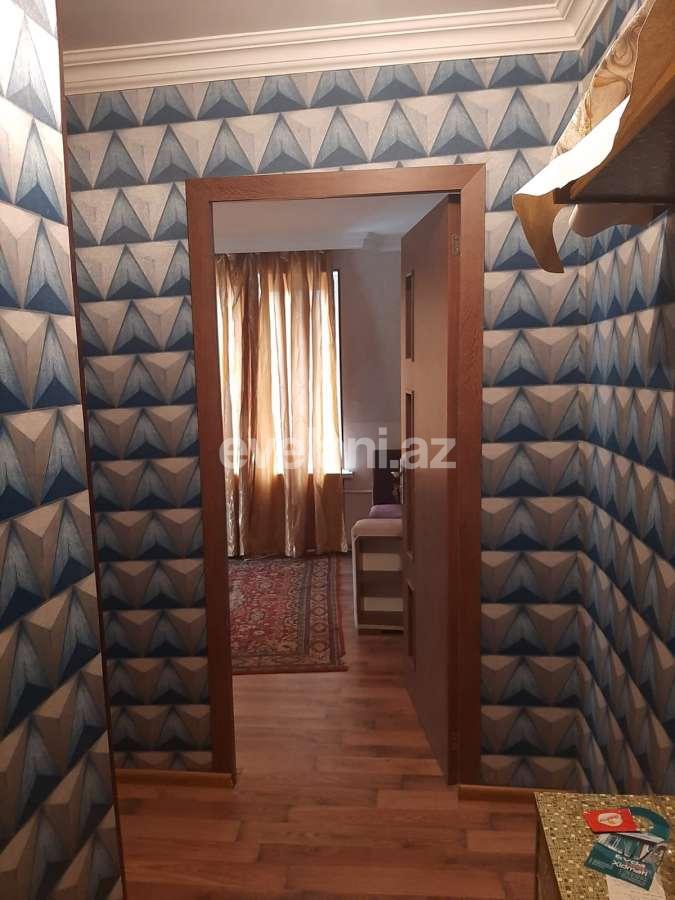 Satılır, köhnə tikili, 2 otaqlı, 35 m², Bakı, Yasamal r, Elmlər Akademiyası m.