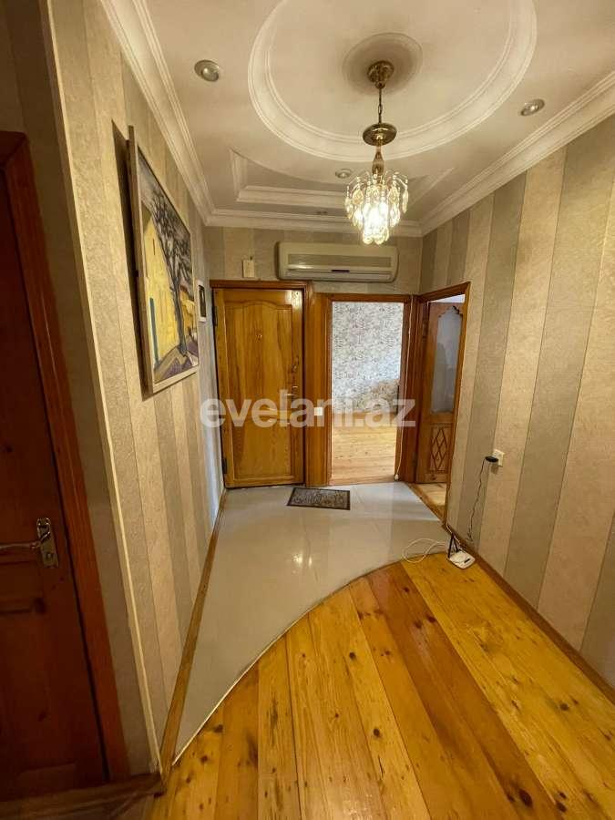 Rent, old building, 3 room, 65 m², Baku, Surakhani r, Khalglar Doslugu m.