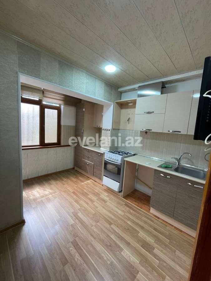 Rent, old building, 3 room, 65 m², Baku, Surakhani r, Khalglar Doslugu m.