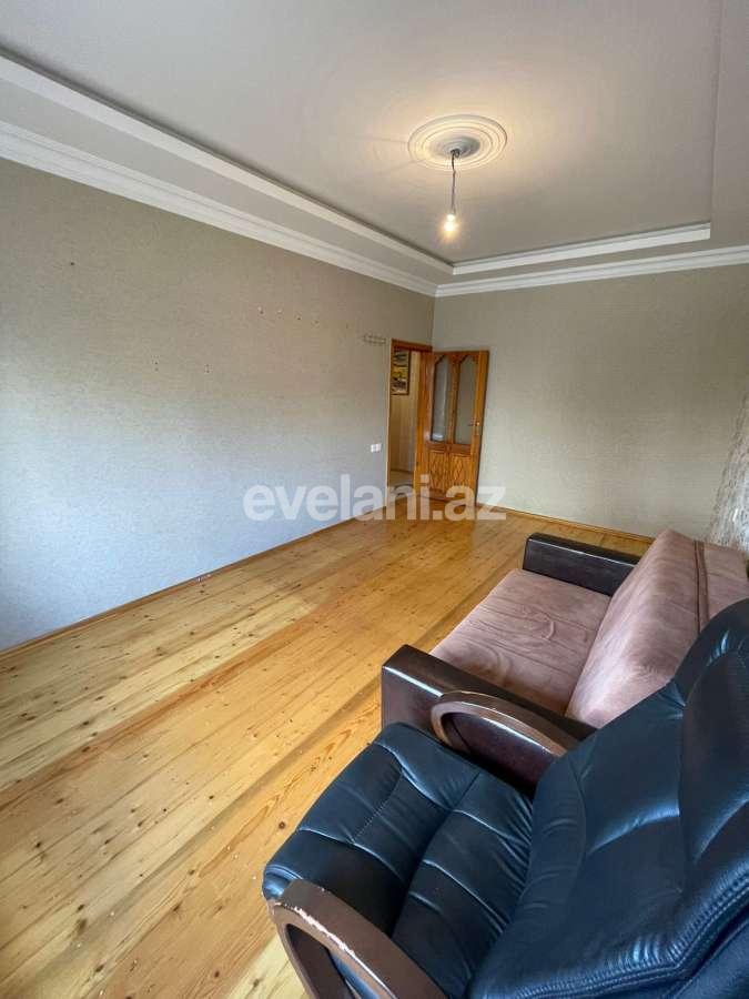 Rent, old building, 3 room, 65 m², Baku, Surakhani r, Khalglar Doslugu m.