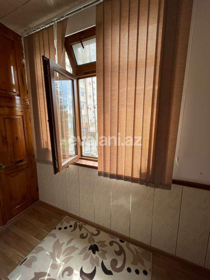 Rent, old building, 3 room, 65 m², Baku, Surakhani r, Khalglar Doslugu m.