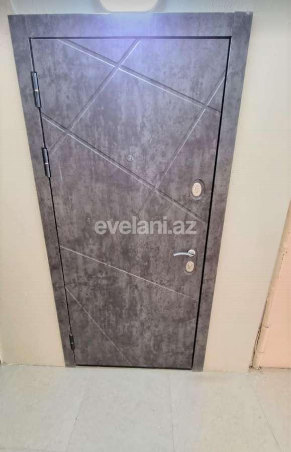 Satılır, köhnə tikili, 4 otaqlı, 90 m², Bakı, Yasamal r, Elmlər Akademiyası m.