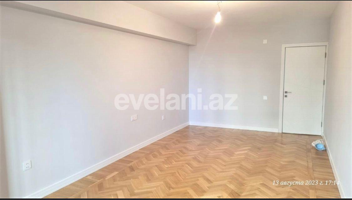 Satılır, köhnə tikili, 4 otaqlı, 90 m², Bakı, Yasamal r, Elmlər Akademiyası m.