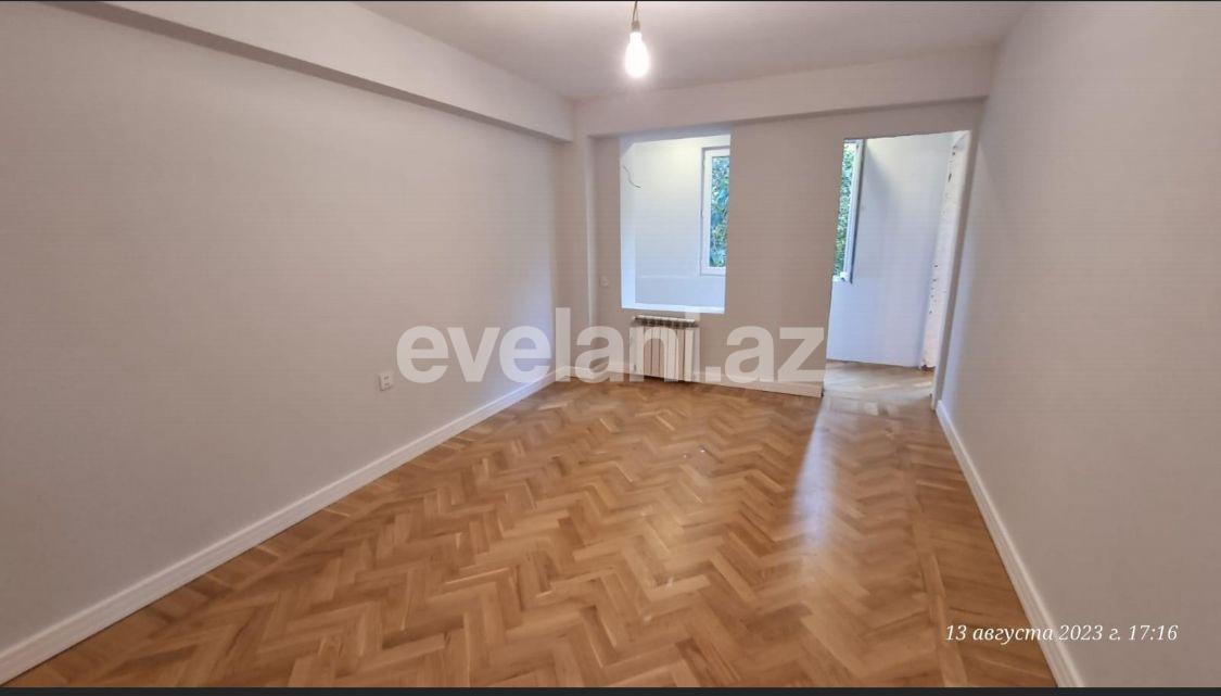 Satılır, köhnə tikili, 4 otaqlı, 90 m², Bakı, Yasamal r, Elmlər Akademiyası m.