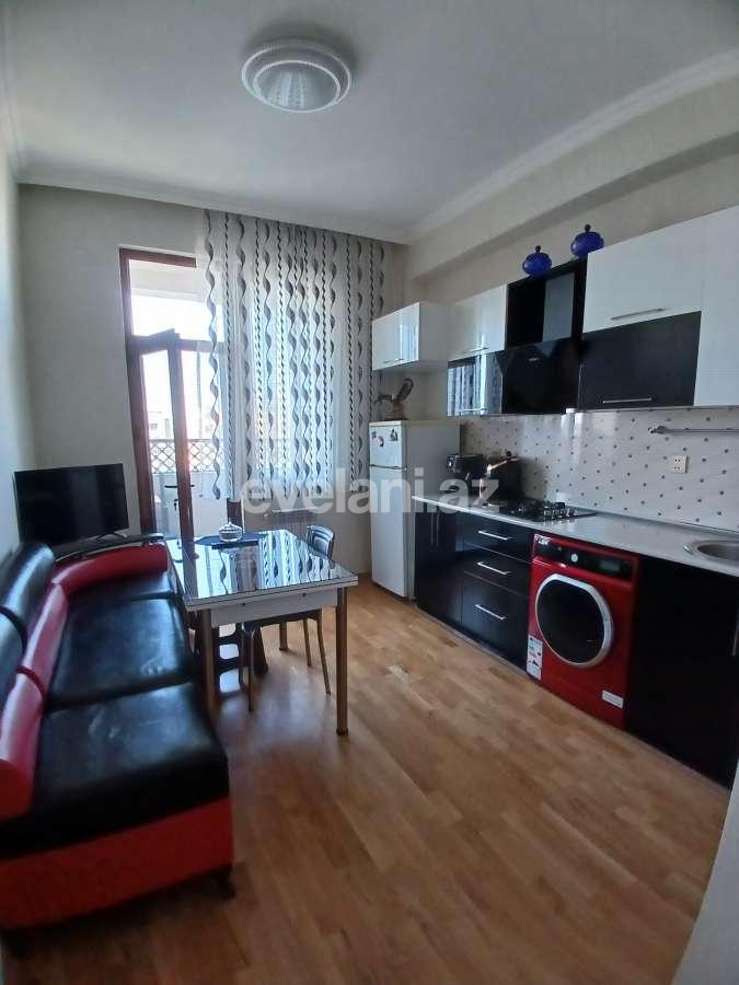 Satılır, yeni tikili, 3 otaqlı, 103 m², Bakı, Binəqədi r, 8-ci mikrorayon q, Azadlıq prospekti m.