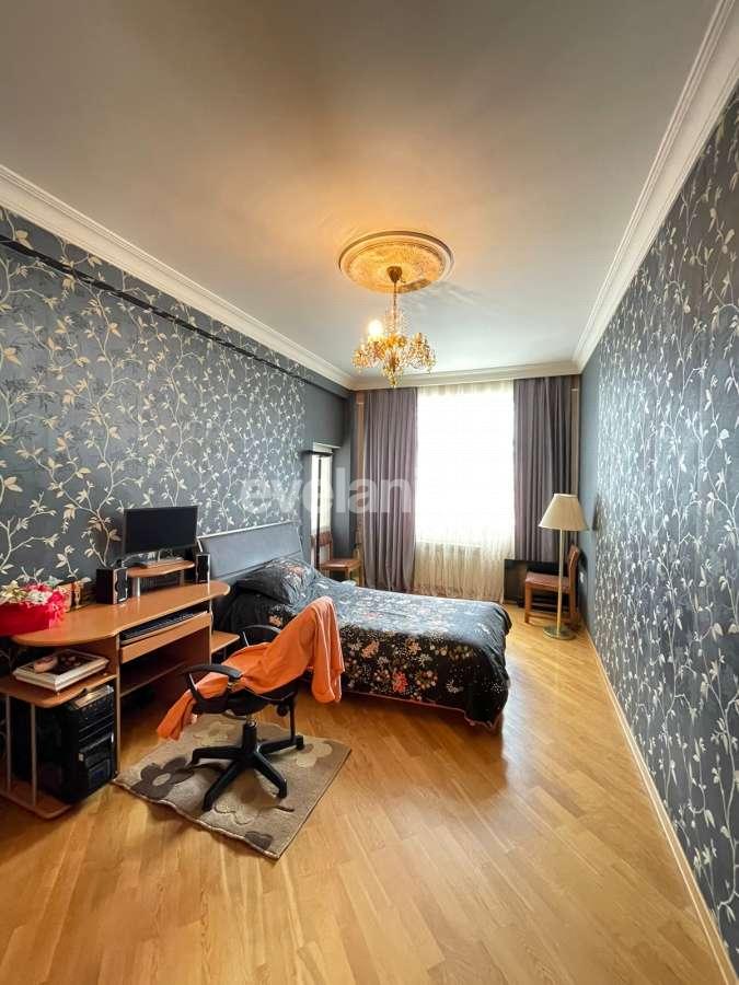 Satılır, yeni tikili, 4 otaqlı, 170 m², Bakı, Yasamal r.