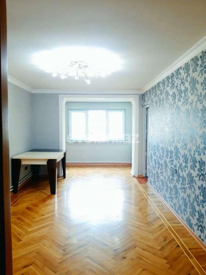 Kirayə verilir, köhnə tikili, 2 otaqlı, 50 m², Bakı, Nizami r, Neftçilər m.